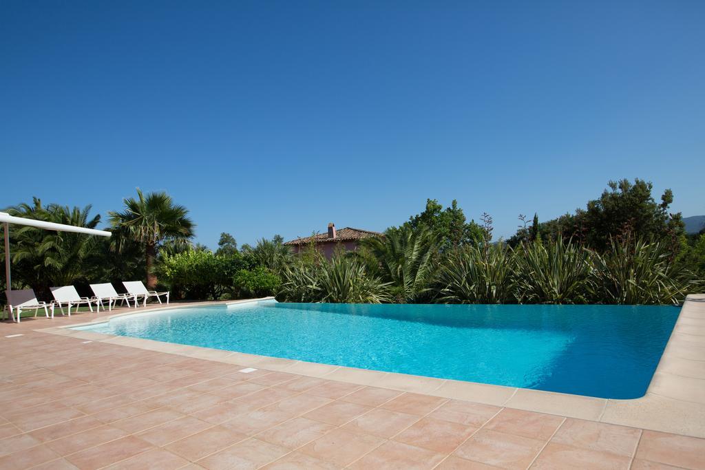 Hotel La Tarentane Grimaud Zewnętrze zdjęcie