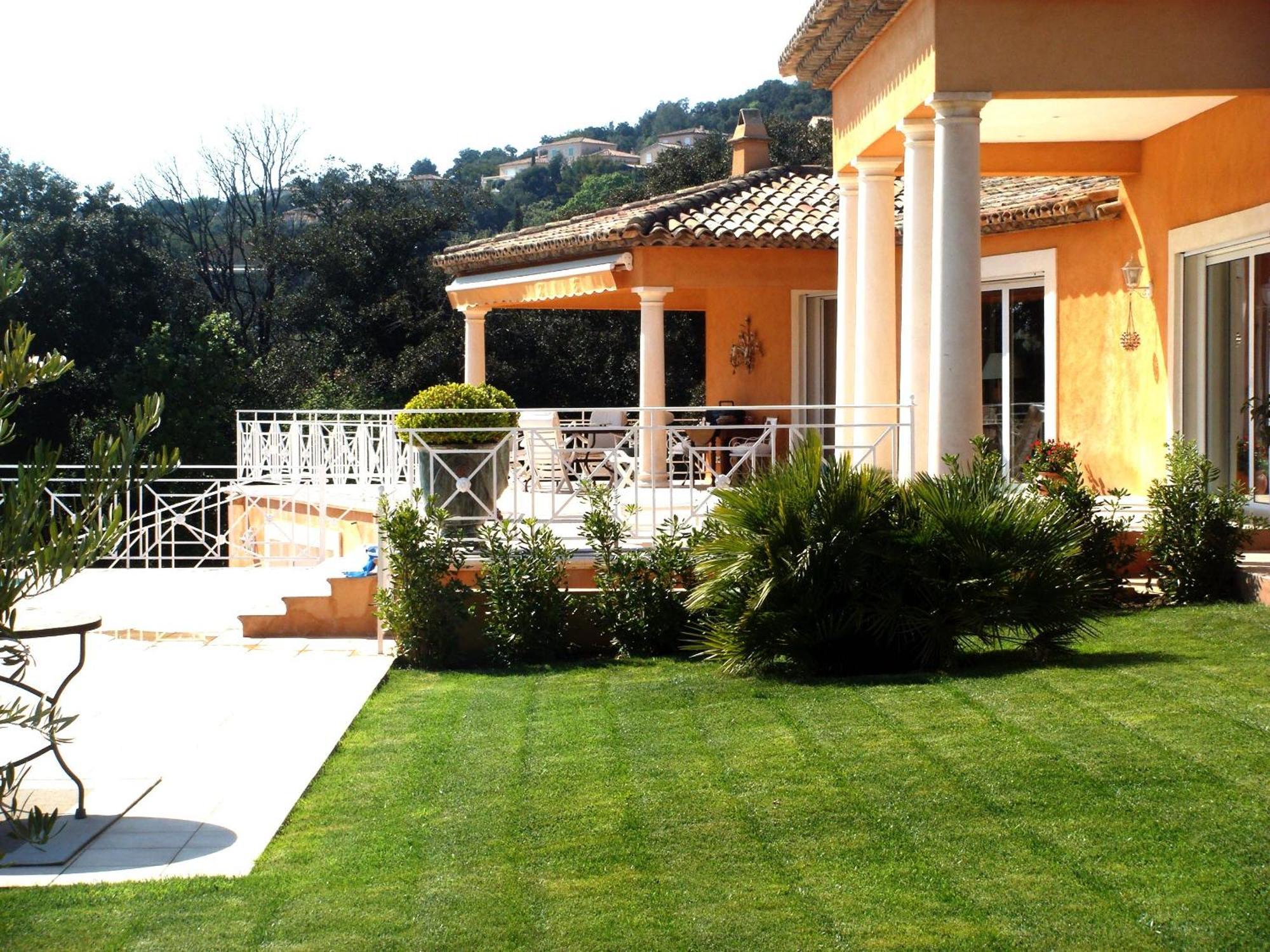 Hotel La Tarentane Grimaud Zewnętrze zdjęcie
