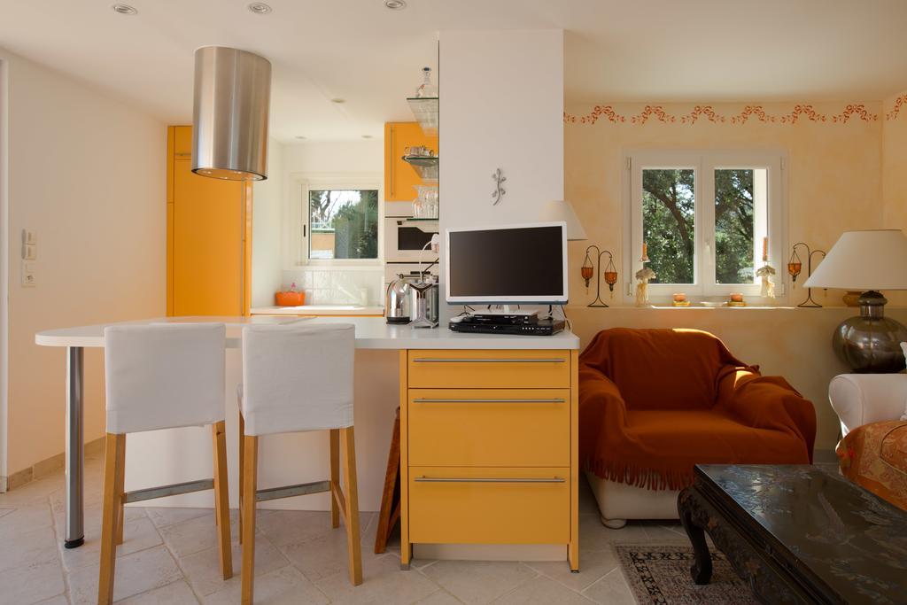 Hotel La Tarentane Grimaud Zewnętrze zdjęcie