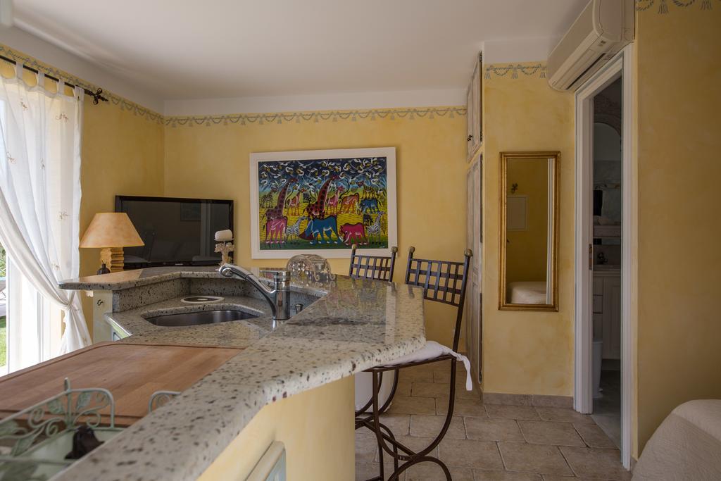 Hotel La Tarentane Grimaud Zewnętrze zdjęcie
