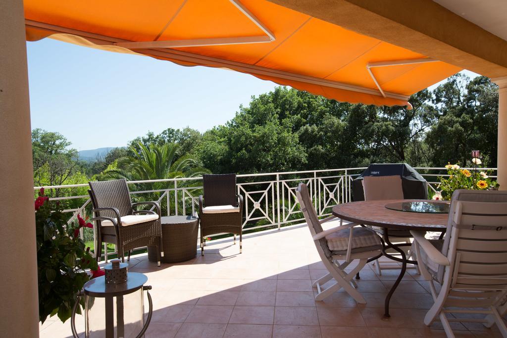Hotel La Tarentane Grimaud Zewnętrze zdjęcie